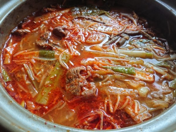 本格味！ユッケジャンの簡単レシピ。韓国版『きょうの料理』からお届け ...