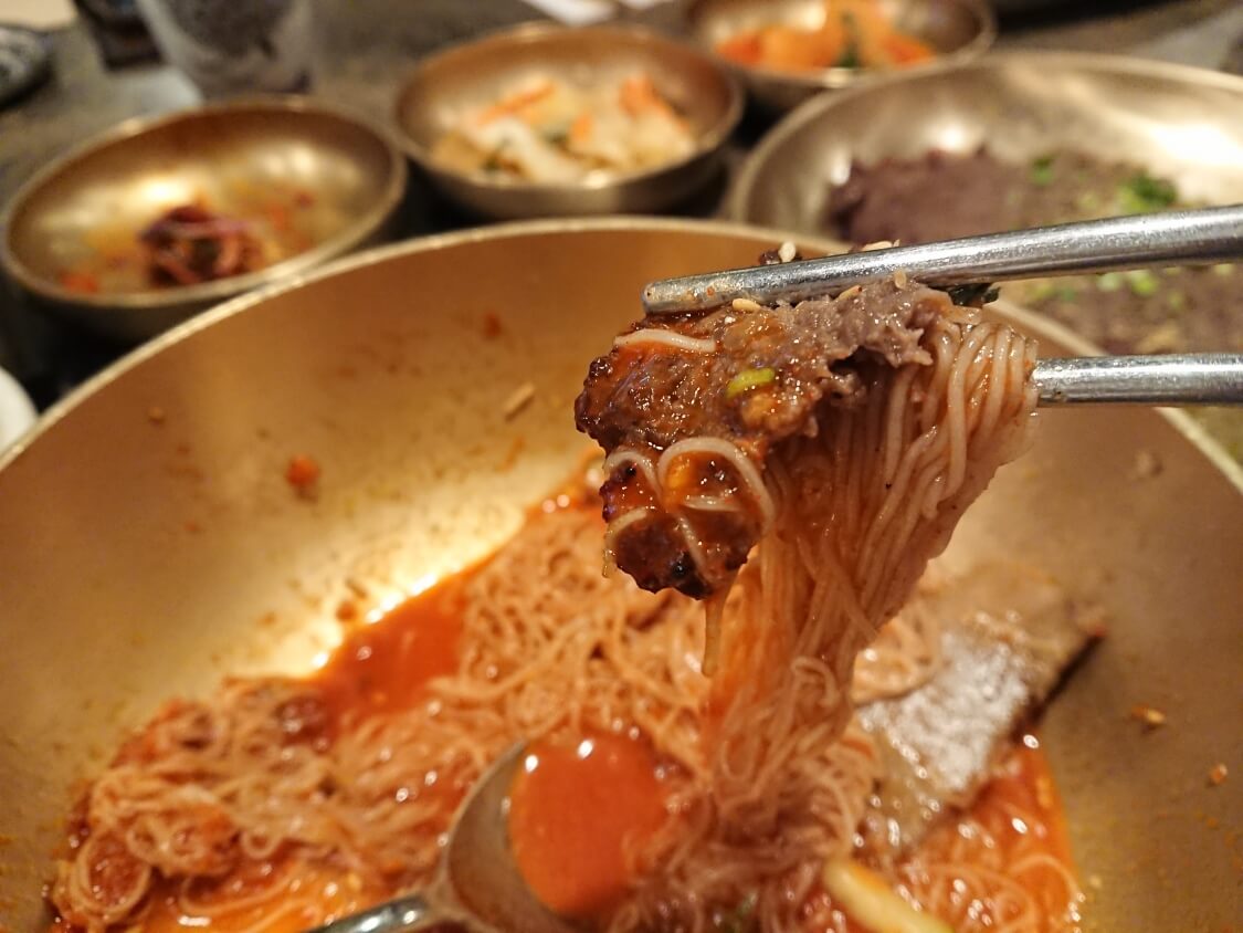 ソウル汝矣島IFCモールのレストランで食べた冷麺＆トッカルビ