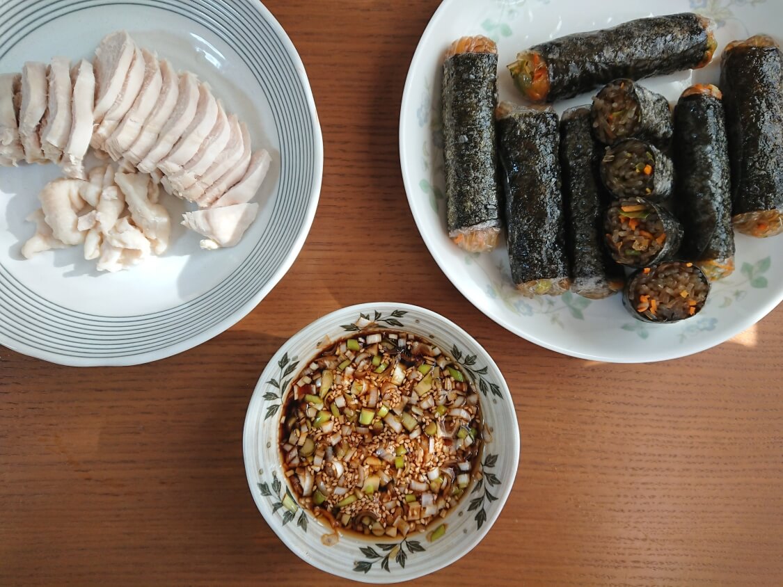 春雨の海苔巻き揚げ（キムマリ）の韓国人気レシピ。ライスペーパーで新食感！
