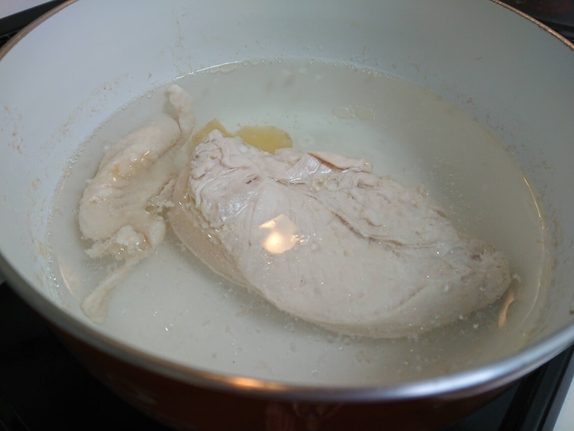 鶏肉ユッケジャンスープの作り方（胸肉でタッケジャン）