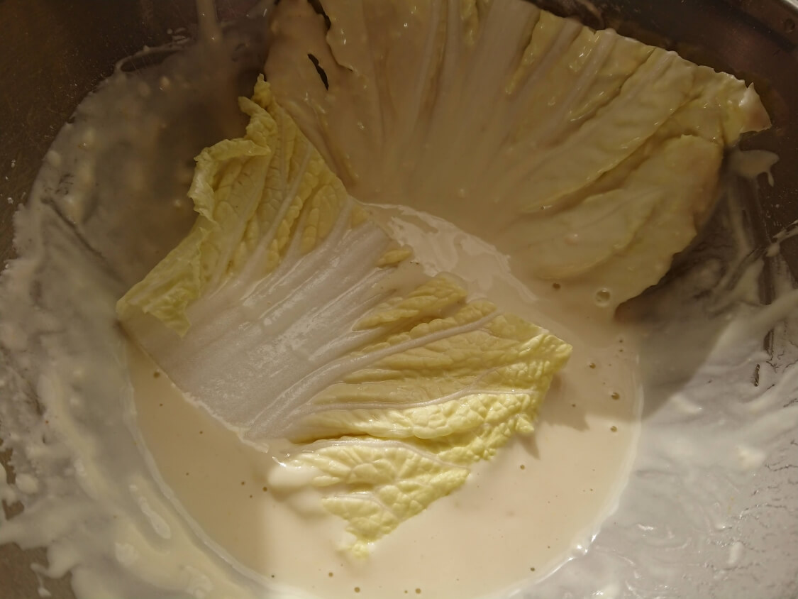 白菜チヂミの簡単レシピ（韓国ペチュジョンの作り方）チヂミ粉と小麦粉。卵なし