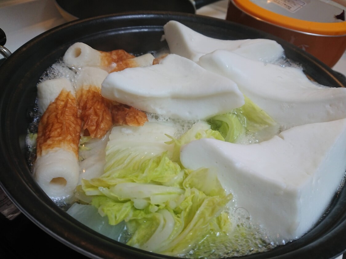火を使わない！簡単ツナキンパ＋野菜キンパの作り方。残った韓国海苔巻きの付け合わせでおでん鍋