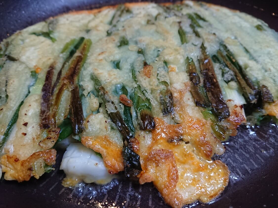 海鮮ねぎチヂミの韓国レシピ。焼き方