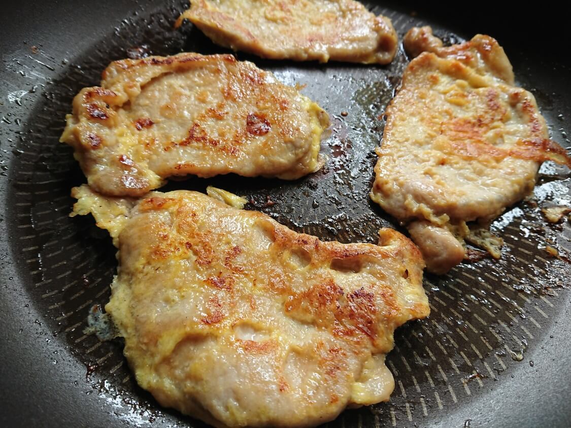 韓国の牛肉＆豚肉チヂミ「육전」人気レシピ。焼き方