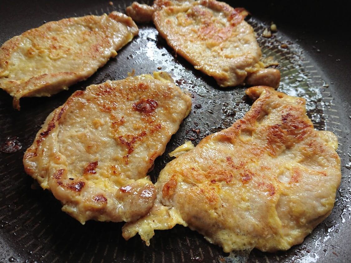 韓国の牛肉＆豚肉チヂミ「육전」人気レシピ。焼き方