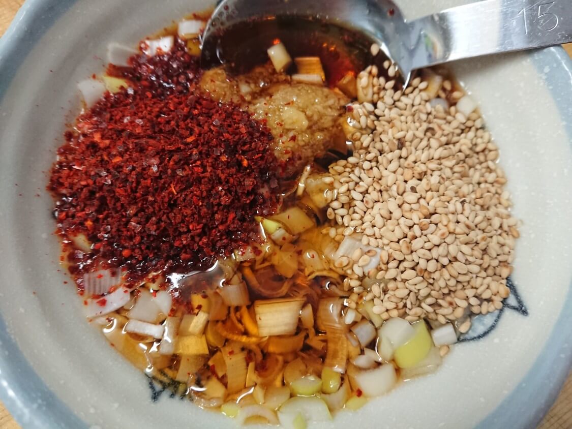 もやしご飯の韓国人気レシピ。薬味だれの作り方