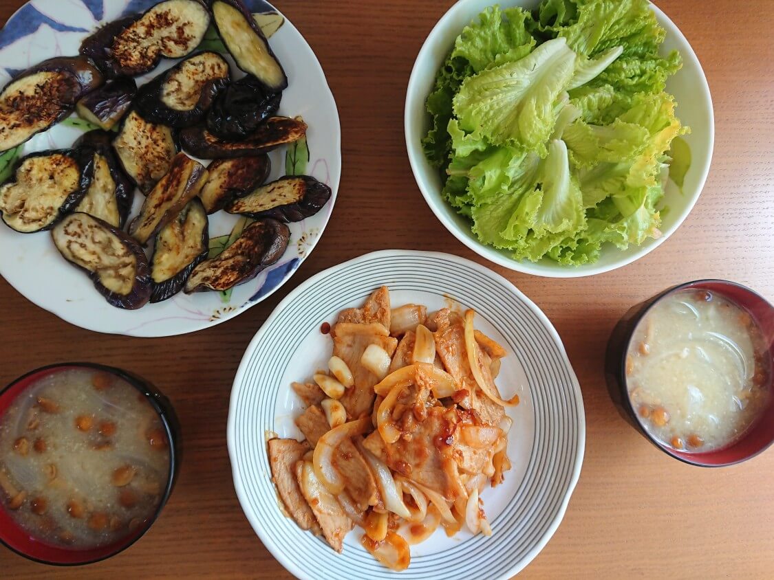 韓国ピリ辛味噌「サムジャン」市販＋手作り＋活用レシピ。豚肉炒めの調味料として