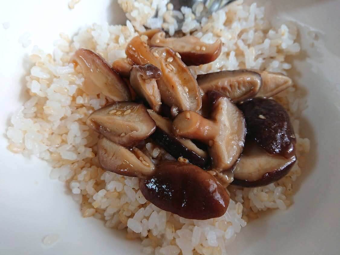 椎茸ナムルの作り方。手巻きキンパのご飯に混ぜても美味しい