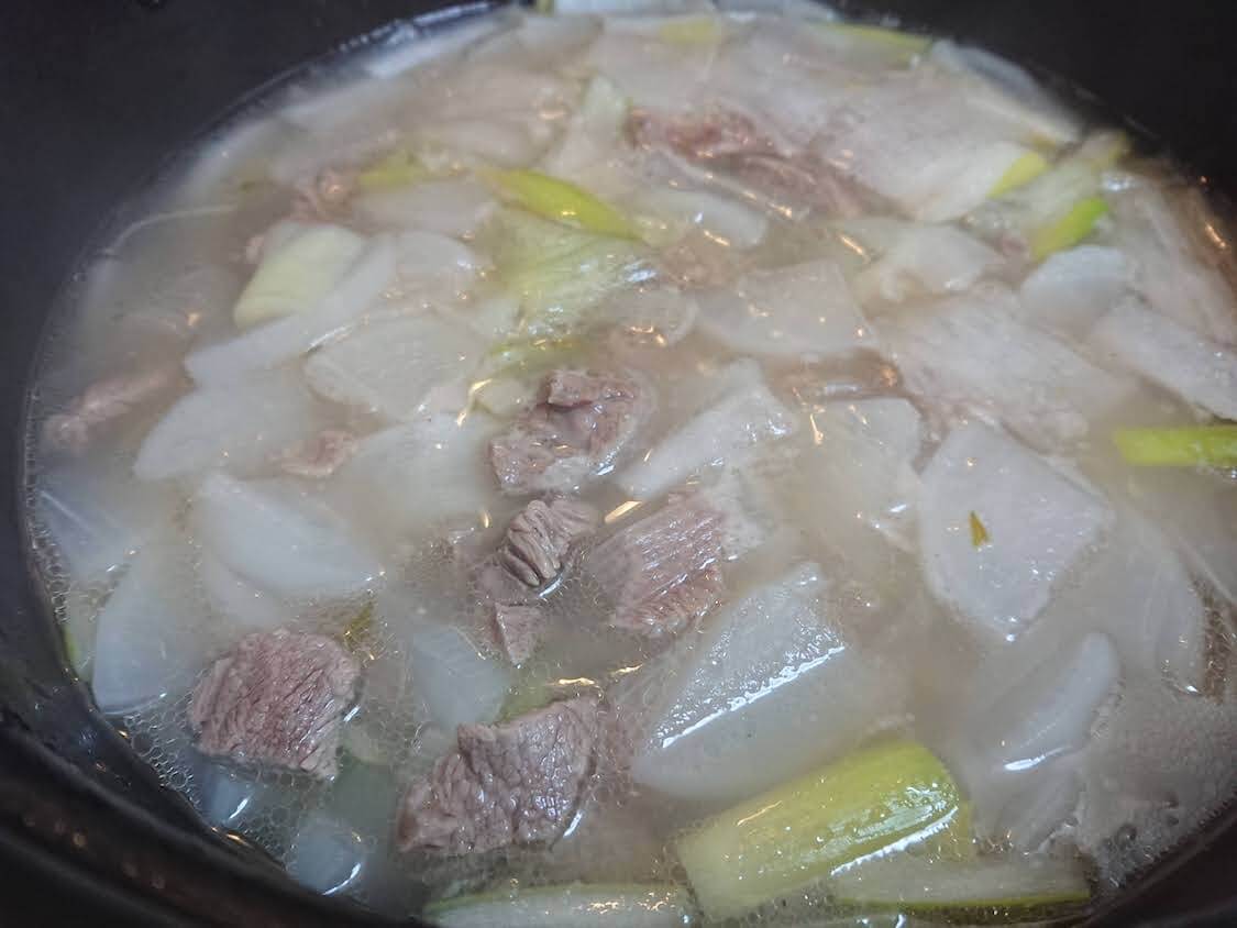 牛肉と大根のスープの作り方。煮込む時間と味付け
