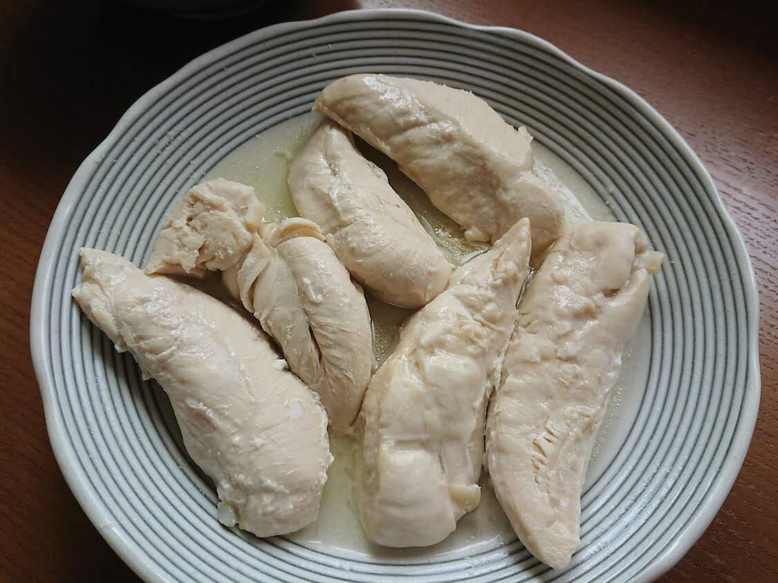 鶏ささみと小ねぎキムチの旨辛和えレシピ！材料と調味料。ささみのレンチン時間