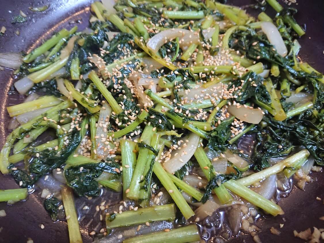 大根の葉炒めナムルの作り方＋韓国レシピ。醤油など調味料で味付ける