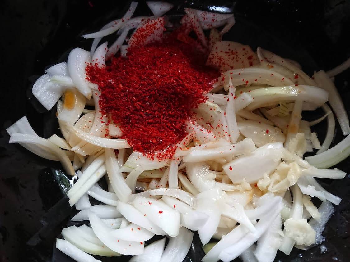 水菜キムチ（ピリ辛和え）のレシピ。味付けの調味料、ヤンニョムの作り方