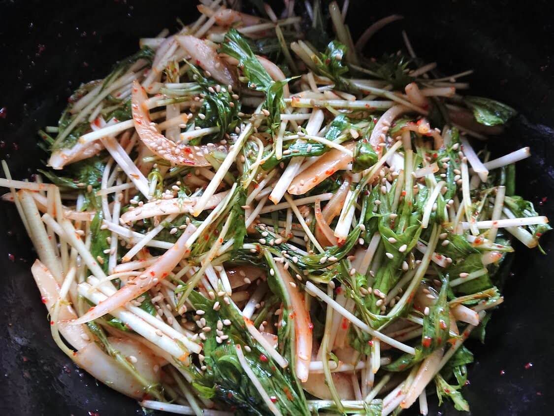水菜キムチ（ピリ辛和え）のレシピ。簡単さっぱり一品！お肉の付け合わせにも