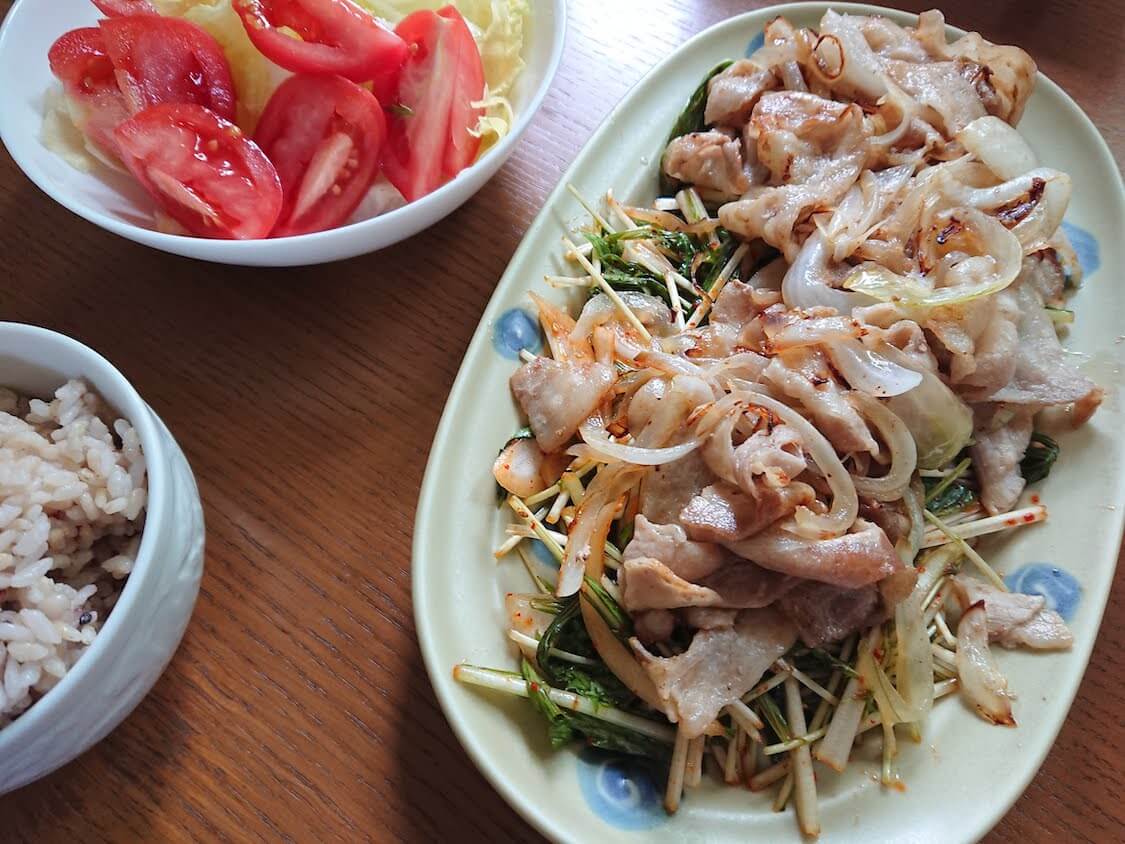 水菜キムチ（ピリ辛和え）のレシピ。簡単さっぱり一品！豚バラの付け合わせに