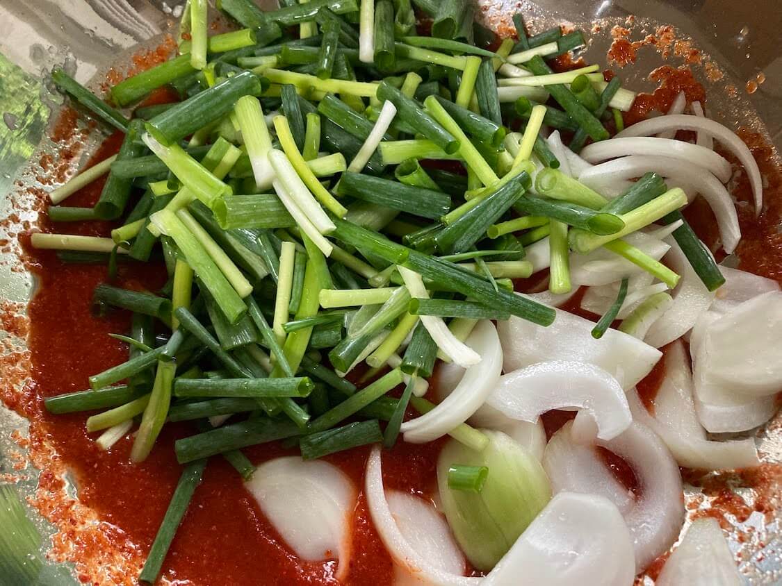 キャベツキムチの作り方。韓国の本格レシピを分かりやすく！白菜キムチの代わりに