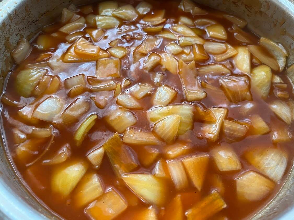 酢豚タレかけ！冷凍餃子の簡単アレンジレシピ。韓国で人気の＜餃子タンスユク＞