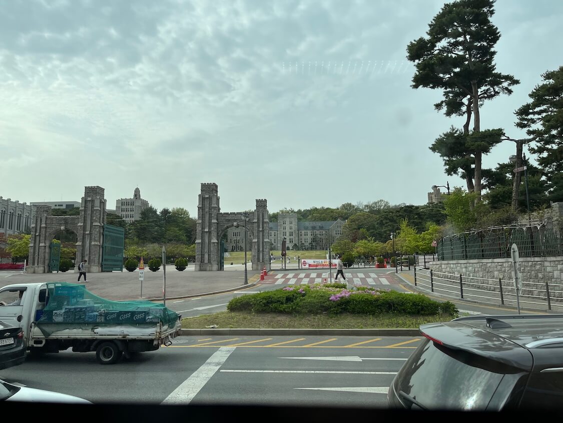 韓国の名門大学SKY。高麗大キャンパスへの行き方。バスで