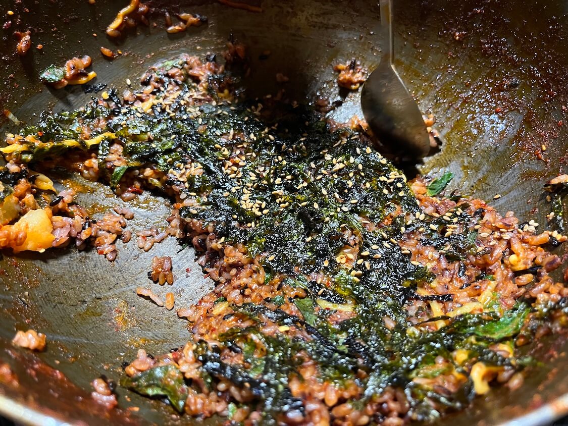 旨辛鶏鍋タットリタンの食べ方と〆の炒めご飯（ポックムパプ）