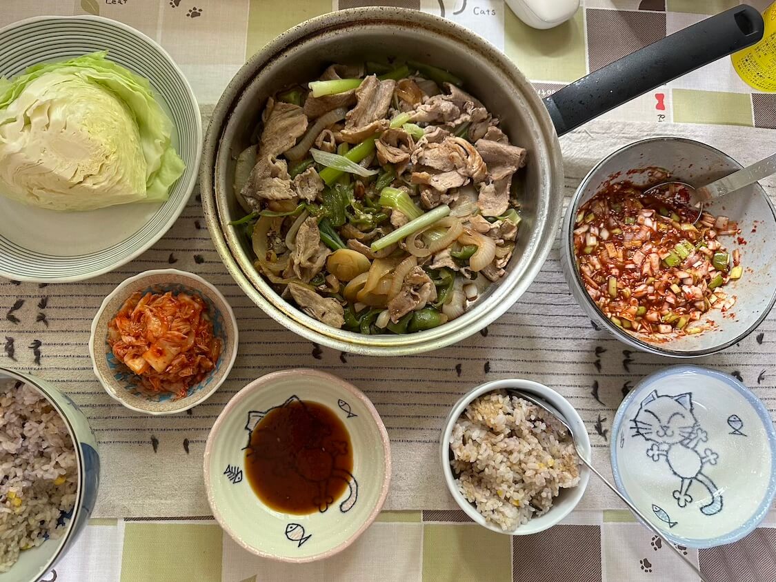 焼肉と韓国タレのヤンニョムジャン
