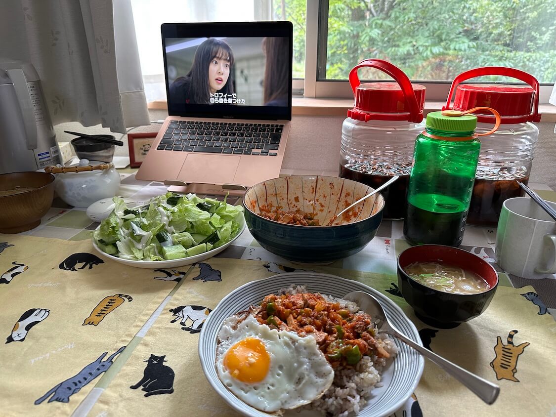 簡単絶品！我が家の韓国風ねぎチャーシュー丼。付け合わせと献立、韓国ドラマ