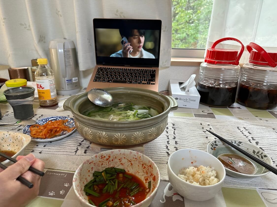 豚バラと白菜の鍋レシピ。ミルフィーユより簡単！韓国ドラマを見ながら