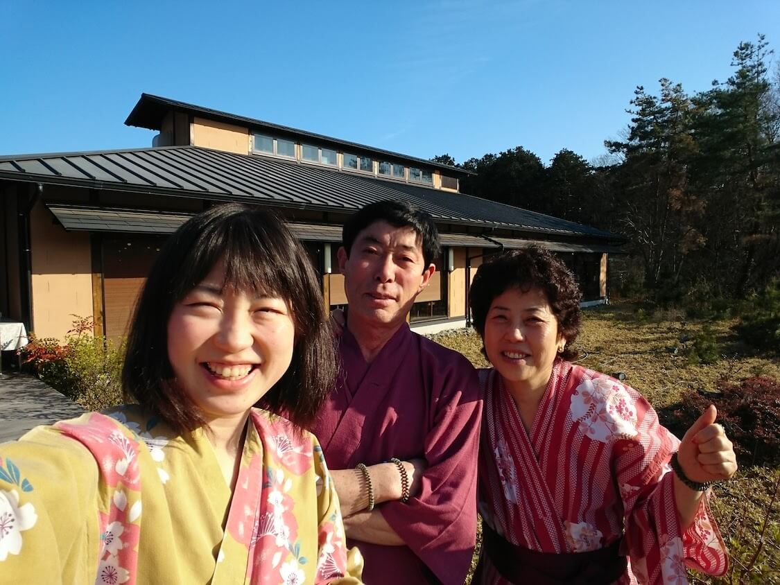 昔、韓国人の両親と一緒に東京を観光した時の写真。