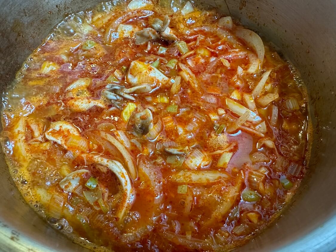 旨辛！簡単！牡蠣入り豆腐チゲの作り方。韓国のスンドゥブチゲの味付けと調味料