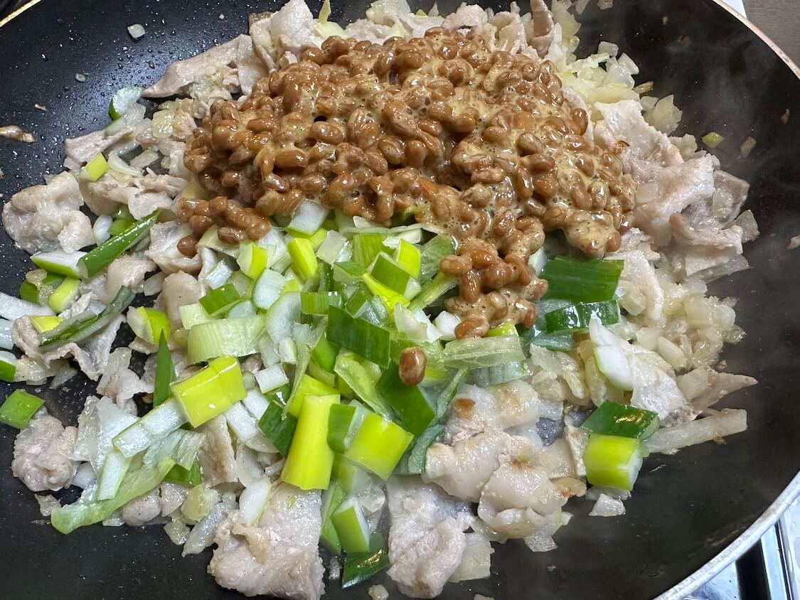 豚肉と納豆炒めの簡単レシピ