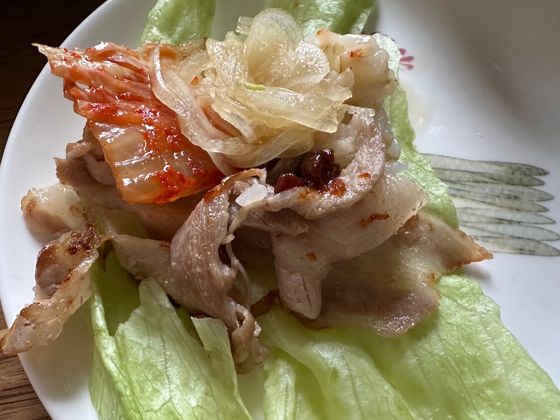 サムギョプサルの食べ方♪巻く時に入れるもの