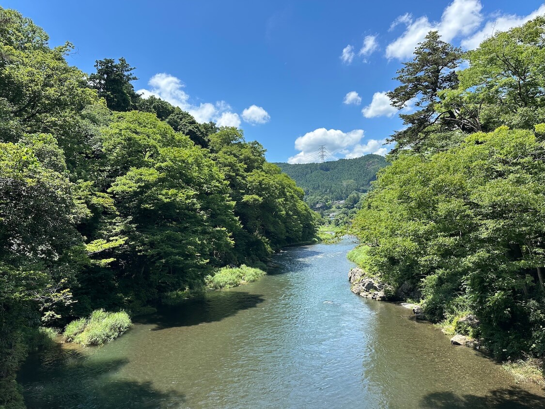 清流ガーデン 澤乃井園で川遊び