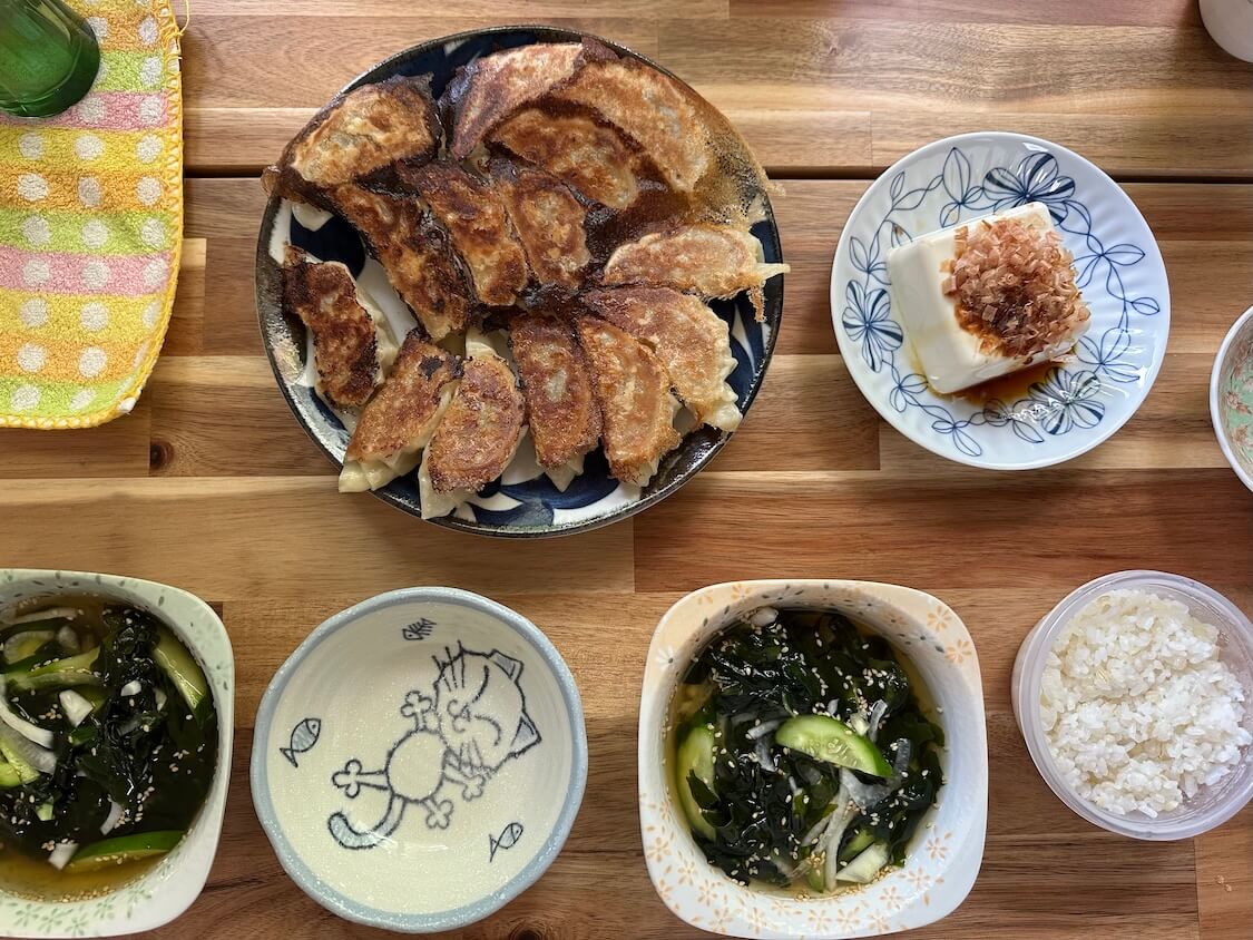 わかめときゅうりの韓国冷製スープのレシピ。餃子