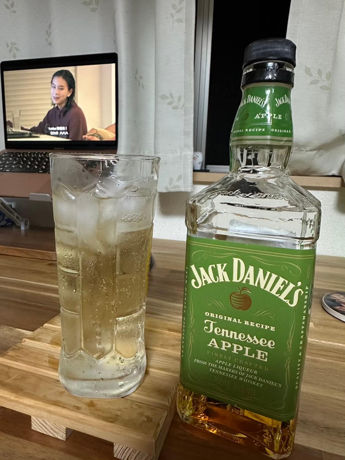 Netflixで見ているテラスハウス