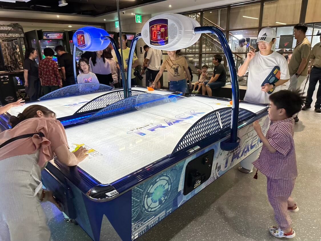 平昌フェニックスホテルの夜の楽しみ方。ゲームセンターで