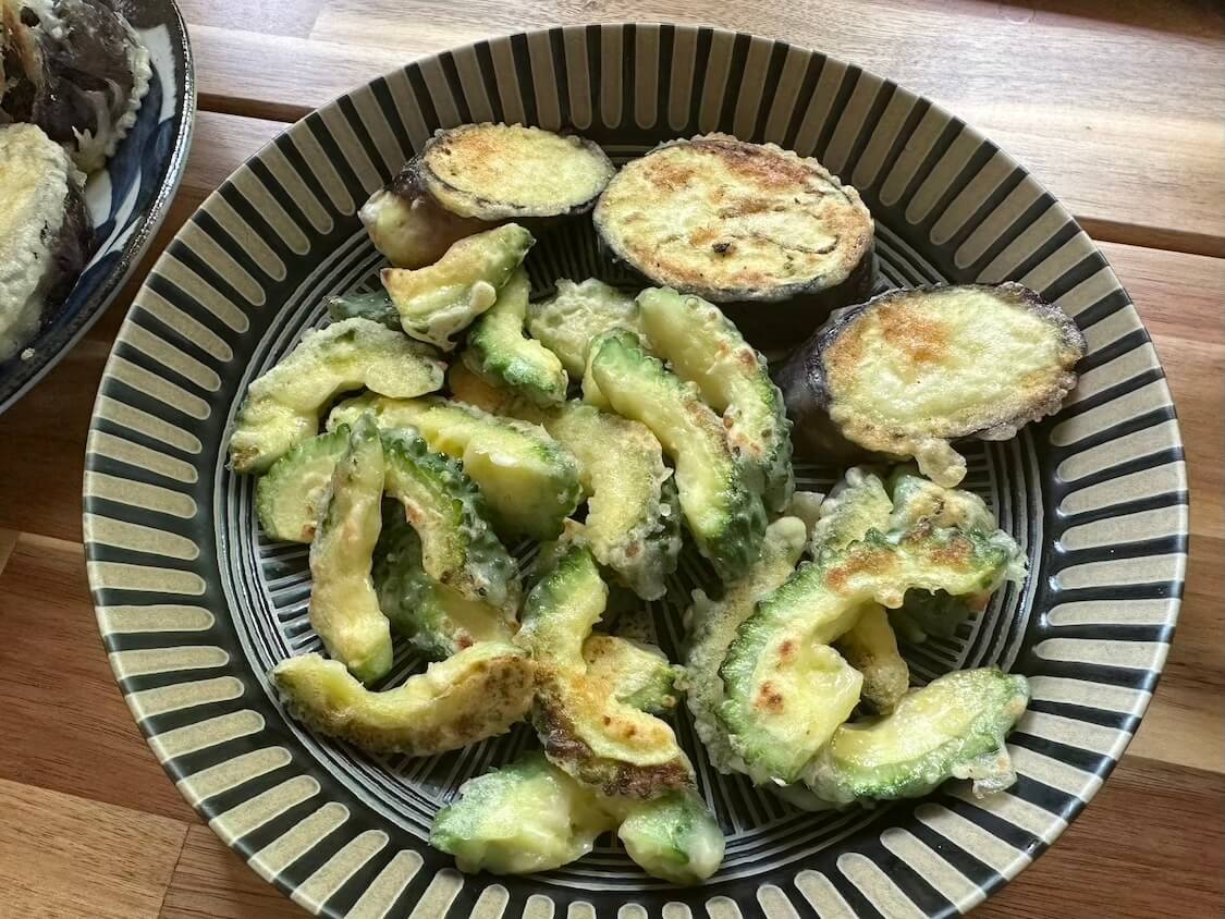 フライパンでゴーヤの天ぷら
