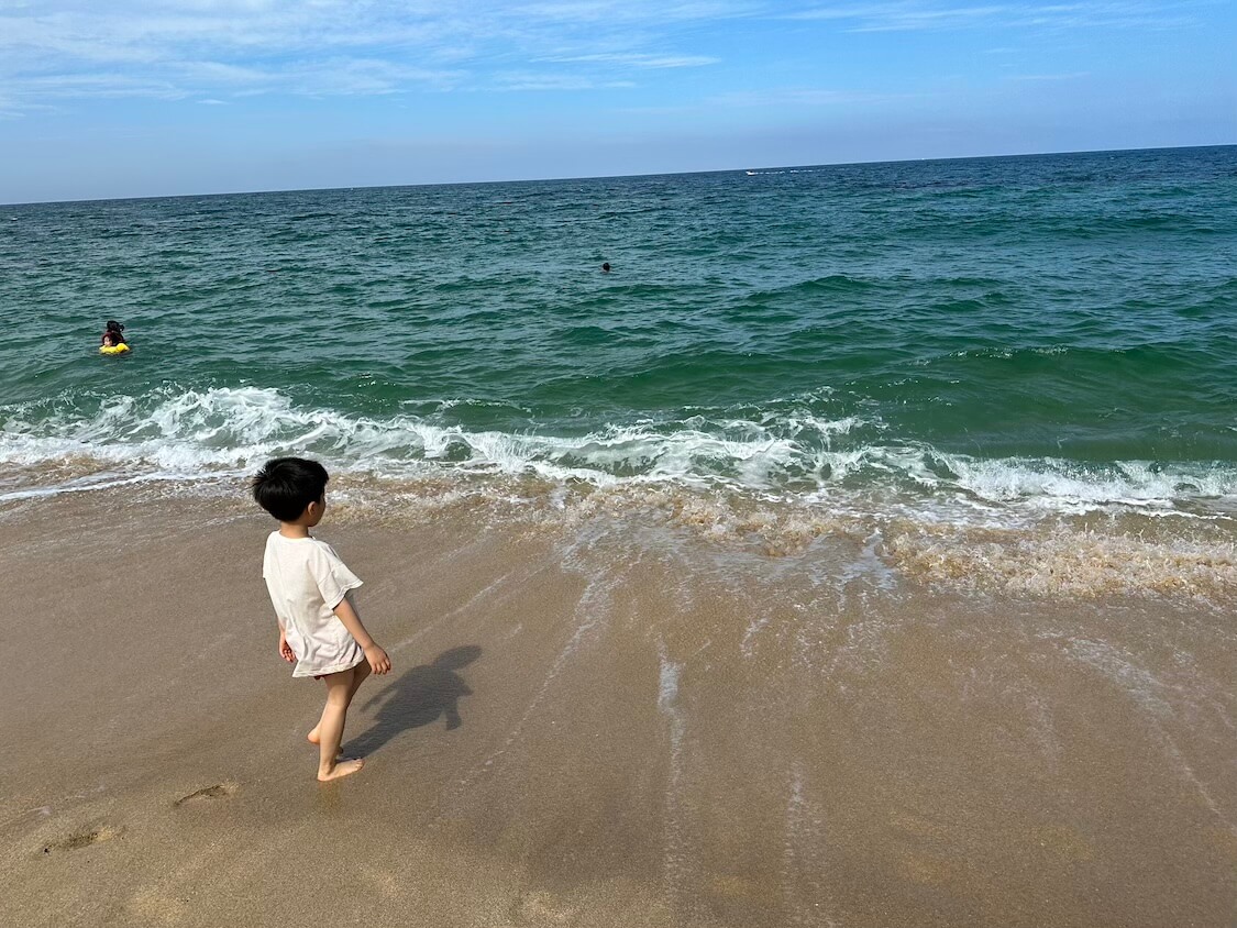 韓国の江陵観光。人気の海辺とコーヒー通りでゆっくり過ごした午後☕