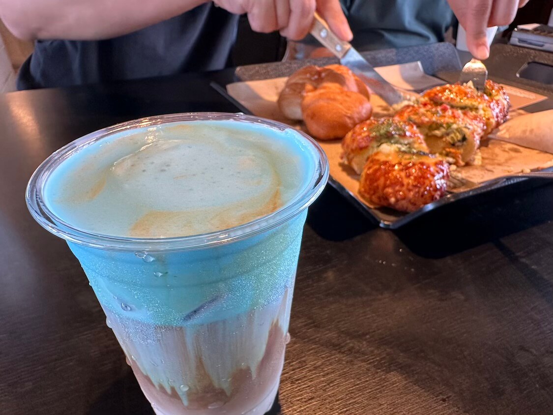 韓国の江陵観光。人気の海辺とコーヒー通りでゆっくり過ごした午後☕