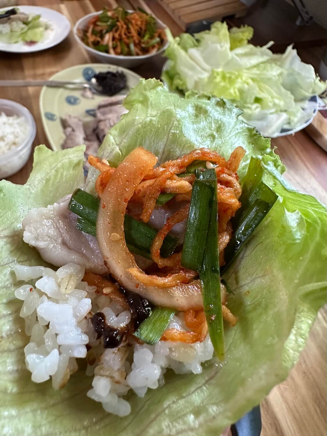 業務スーパーの切り干し大根でぽりぽり簡単キムチ。ポッサムの付け合せに