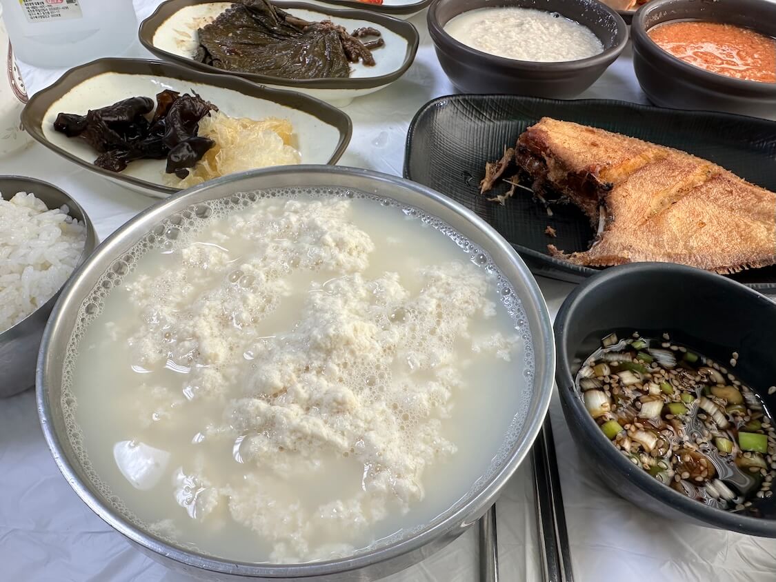 韓国江陵グルメ。おぼろ豆腐のスンドゥブ