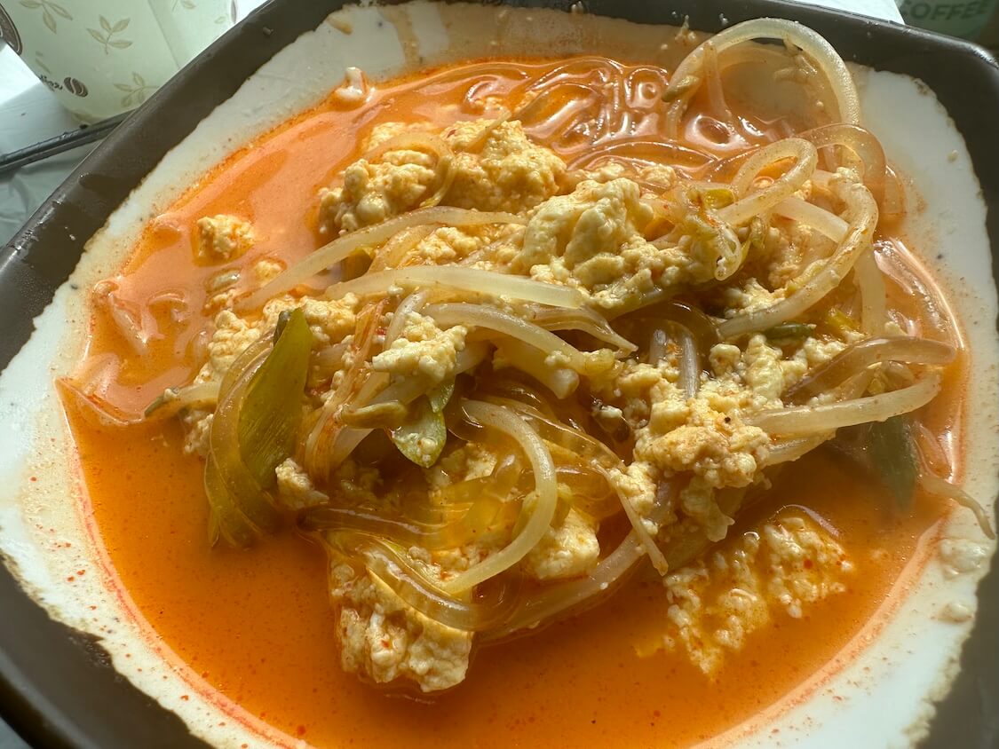 韓国江陵グルメ。スンドゥブチゲ