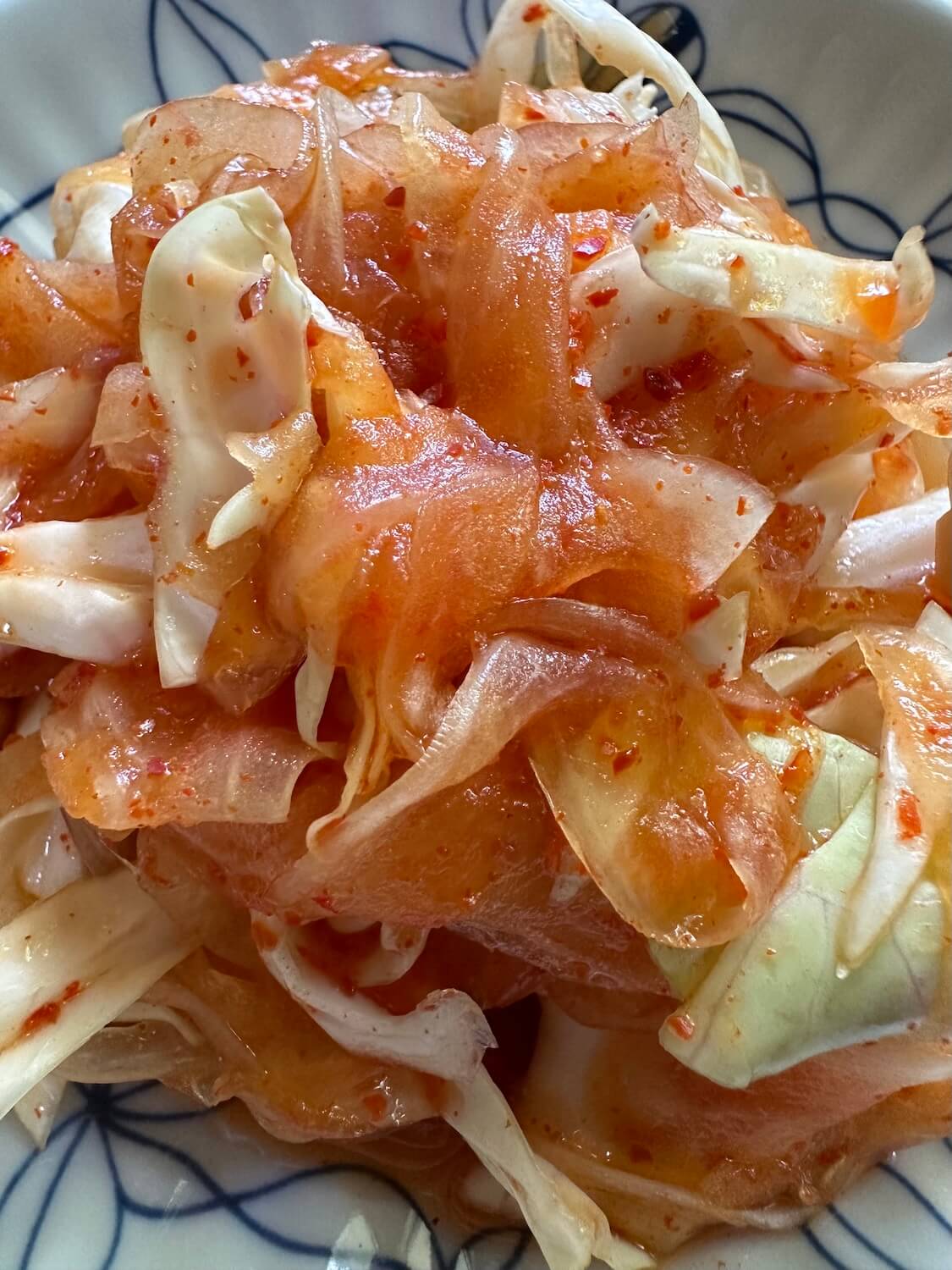 カンタン酢のレシピ！玉ねぎとキャベツのキムチ