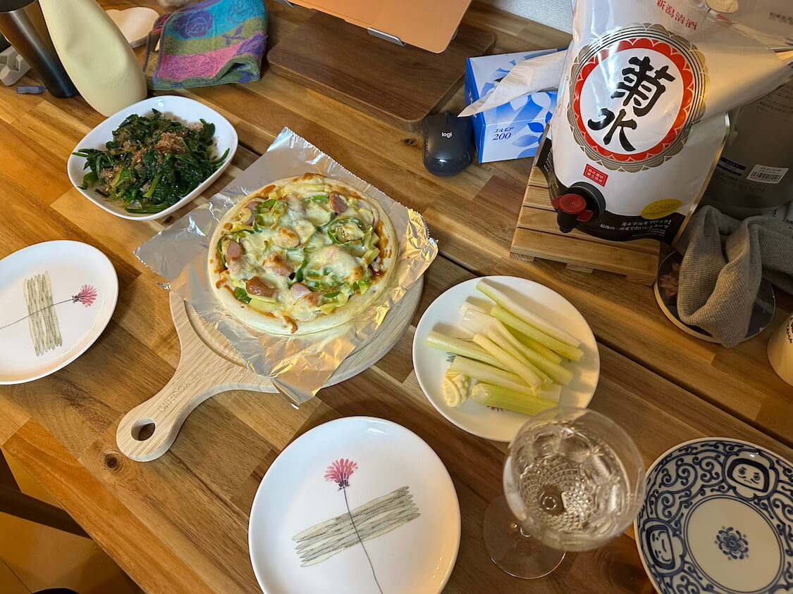 菊水1500mlとおうちピザ