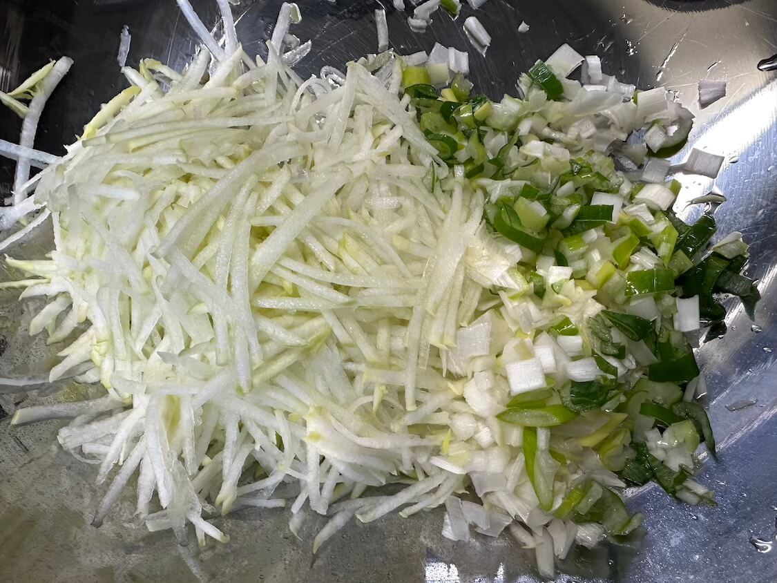 自家製白菜キムチの作り方。キムチのヤンニョムソ（味付け）に入るもの