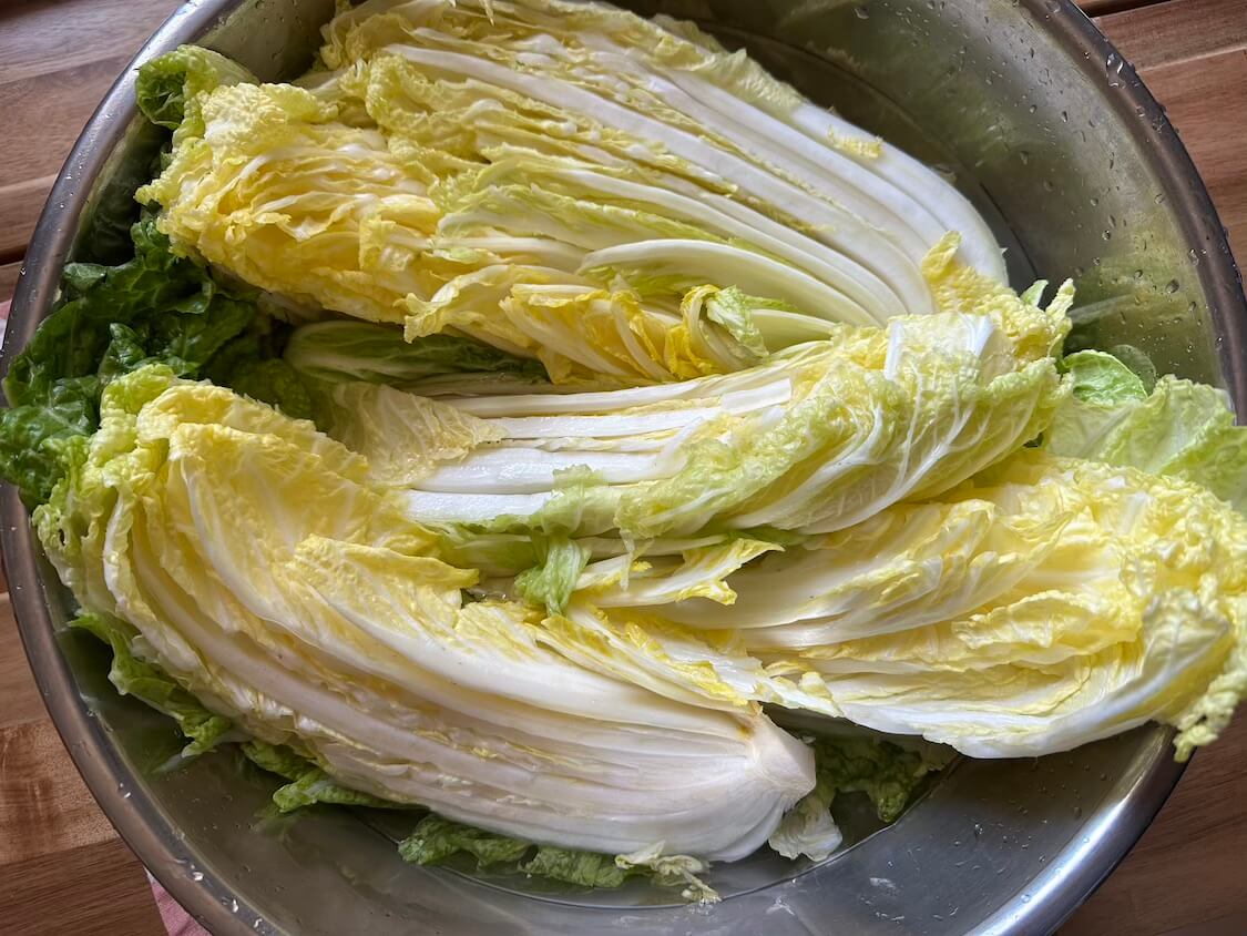 自家製白菜キムチの作り方。塩漬けのレシピ！塩の量