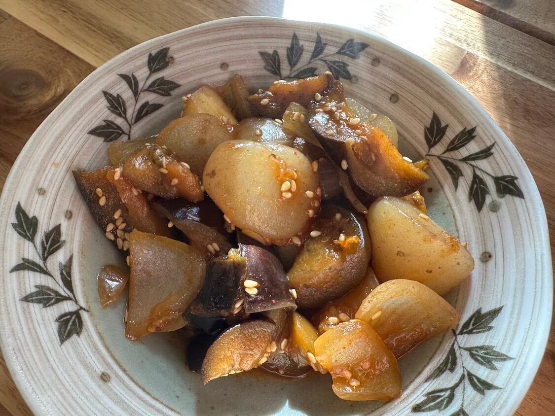 こんにゃくと茄子のコチュジャン煮