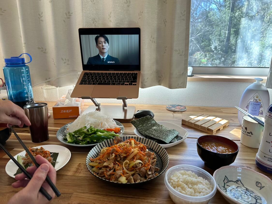 手巻きキンパとチョングッチャンチゲと韓国ドラマ
