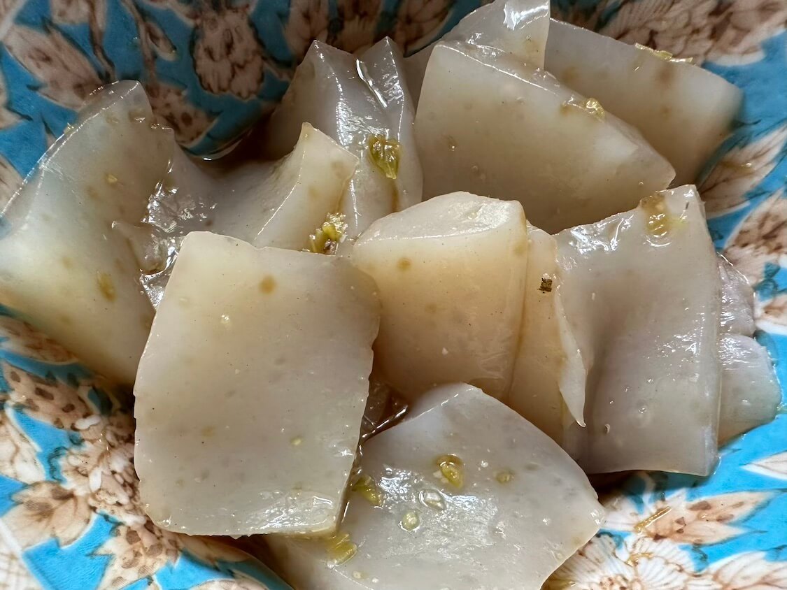 韓国式塩辛「チョッカル」の食べ方。こんにゃくにもよく合う