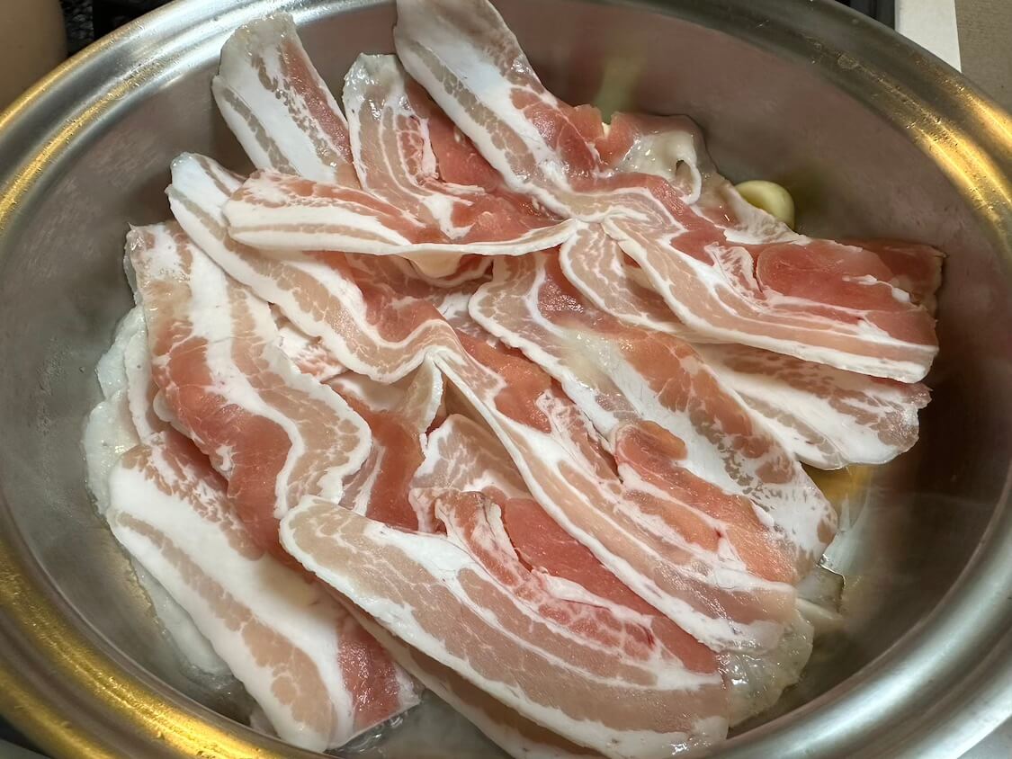 お手軽自家製キムチレシピ。サムギョプサル