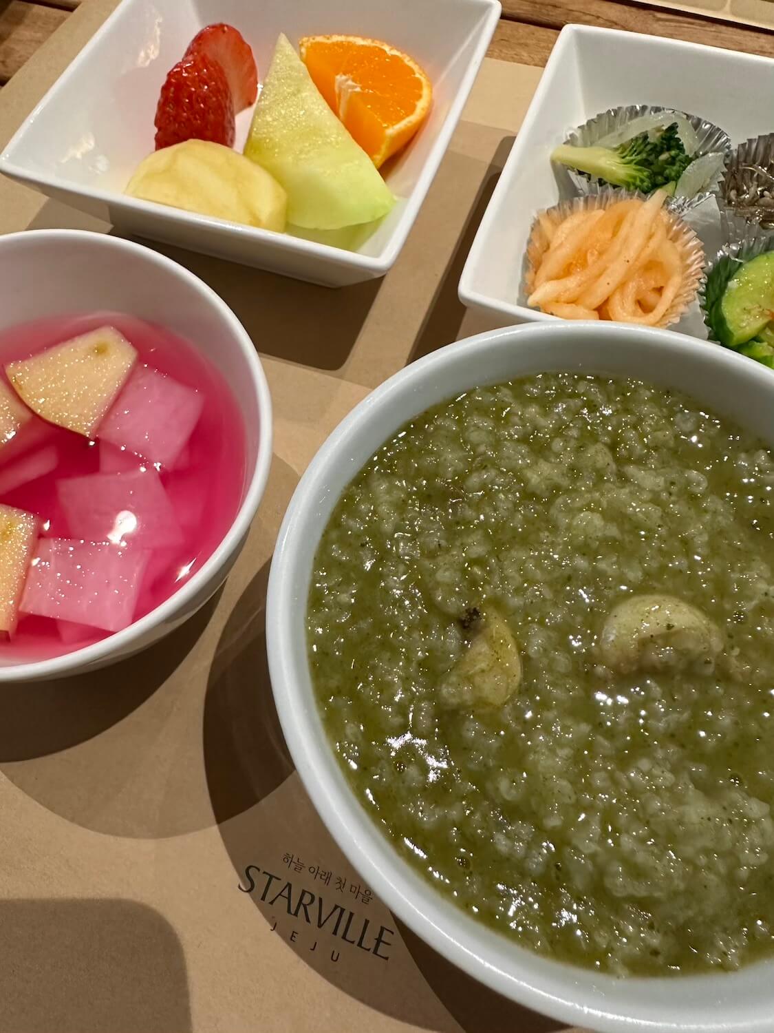 済州島でアワビ粥