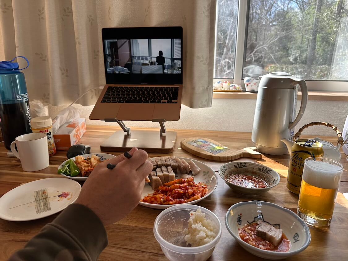 ポッサム(ゆで豚)とキムチ。韓国ドラマ