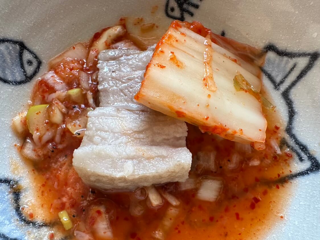 ポッサム(ゆで豚)とキムチの食べ方